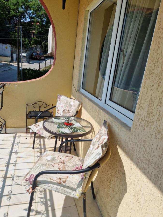 Villa Residence, Free Parking, Pets Friendly Varna Buitenkant foto